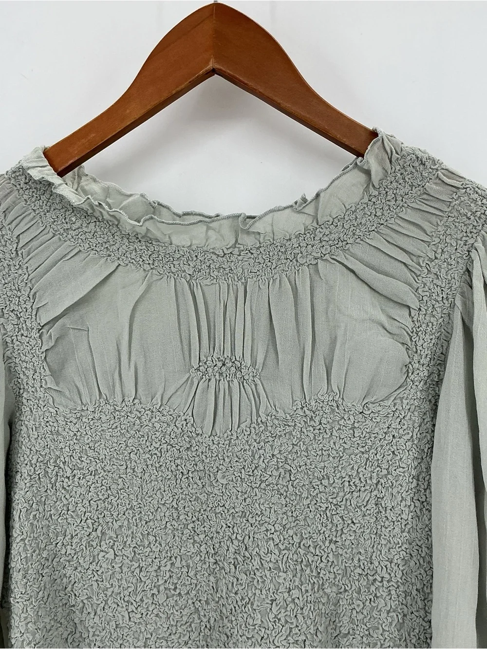 Anthropologie Balloon Sleeve Smocked Peplum Blouse Sage Green Size S - Picture 9 of 11